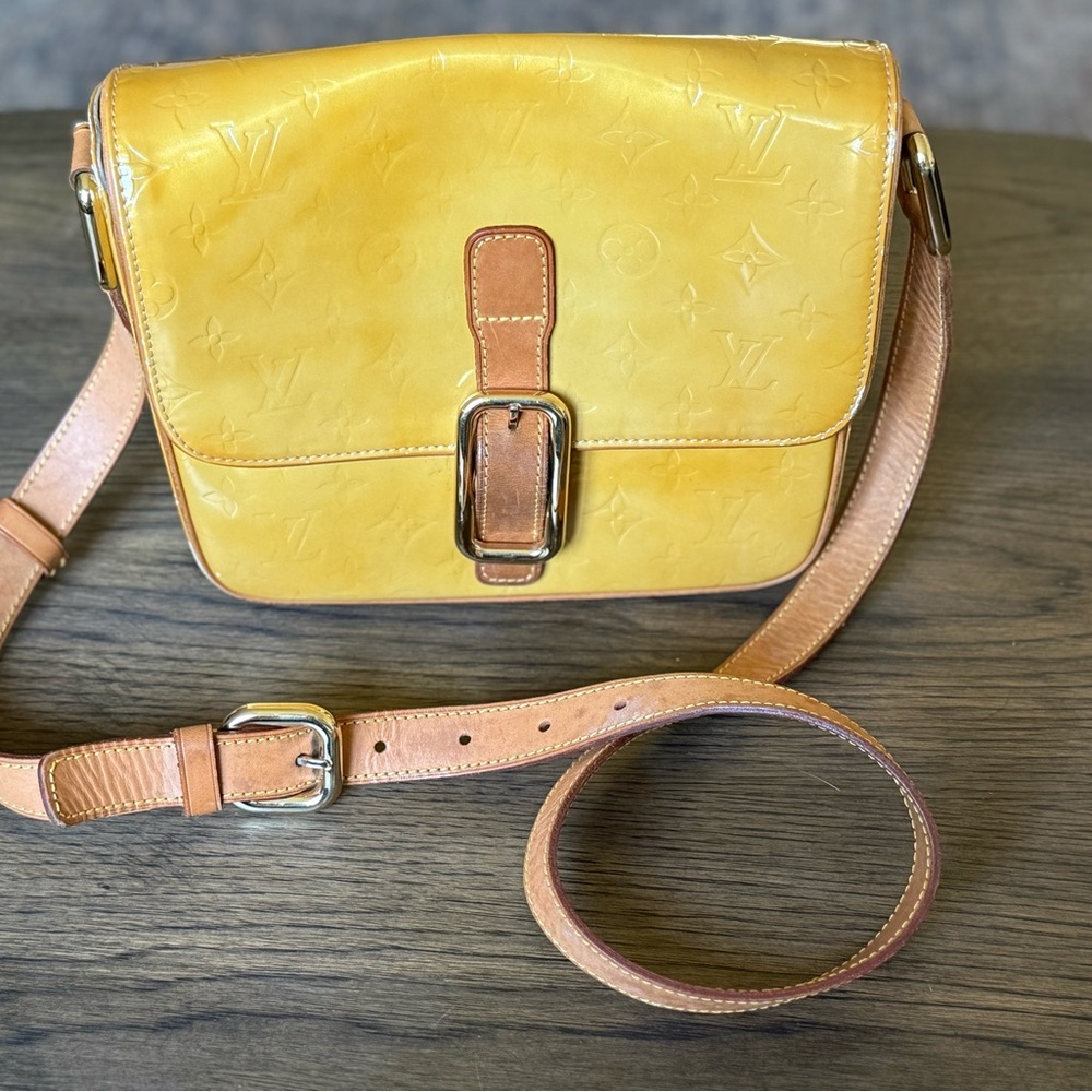Authentic Vintage Louis Vuitton Christie GM